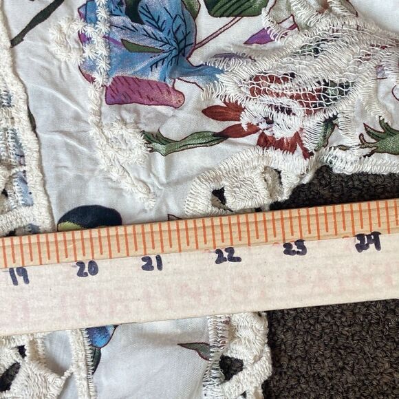 NWT Kimono/Cover Up One Size Embroidered/Crochet Beautiful Print/Colors Cruise - Picture 9 of 16